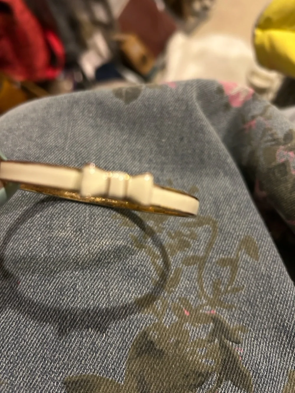 kate spade Gold Tone Engraved Slim Bangle quite luxury dainty bow gift idea - Picture 5 of 7